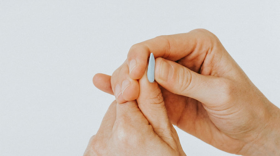 Salon nails in 5 simple steps