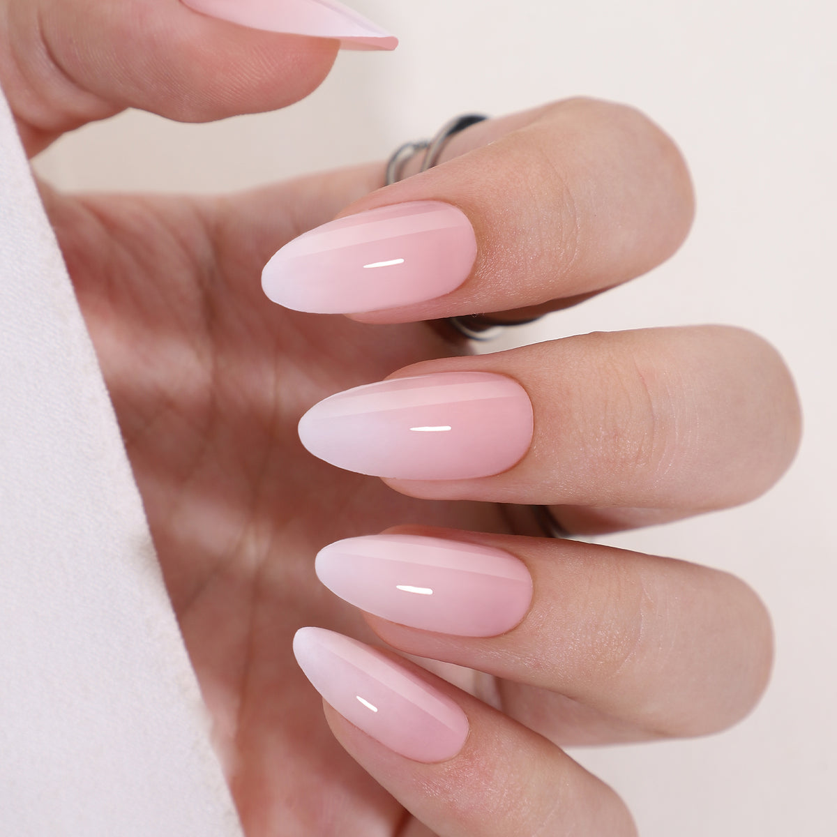 Wendys Secret Garden Ombre Pink Press-On Gel Nails